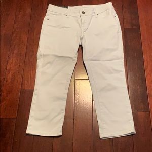 NWT White cropped denim jeans (size 4)